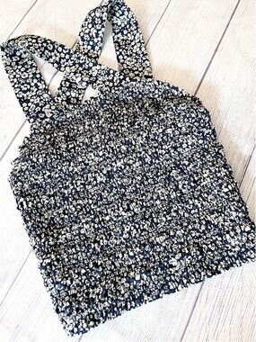 The Normal Brand navy blue/white smocked cris cross top sz M